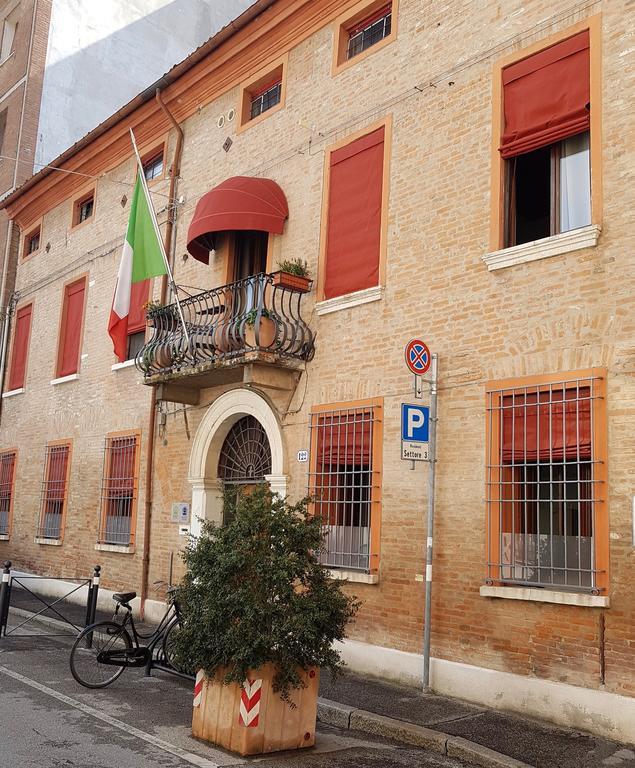 Alkimia Smart Rooms Ferrara Exterior photo